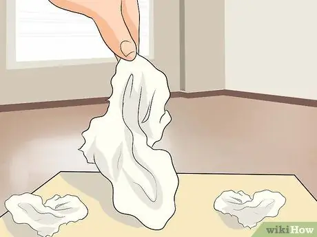 Раздражайте своего соседа по комнате, шаг 1