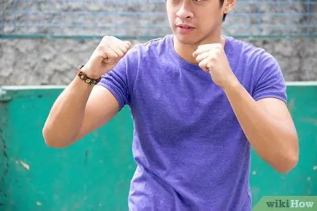 Избегайте нападения на улице Шаг 13