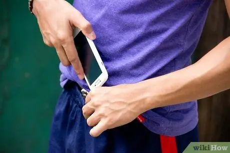 Избегайте нападения на улице Шаг 2