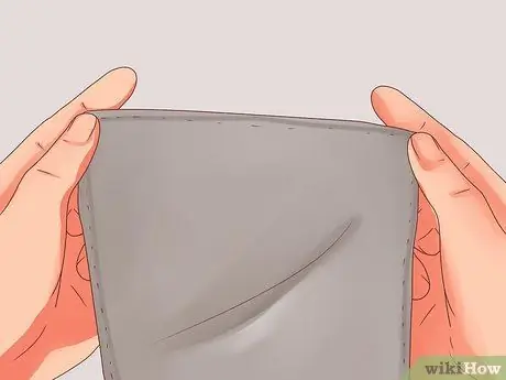 Определите, являются ли солнцезащитные очки Ray Ban подделкой Шаг 13