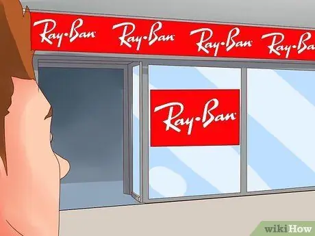 Определите, являются ли солнцезащитные очки Ray Ban подделкой Шаг 15