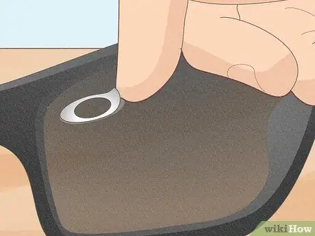 Солнцезащитные очки Spot Fake Oakley Step 12