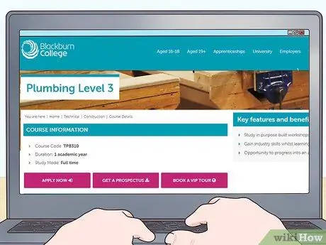 Стать водопроводчиком в Великобритании Шаг 2