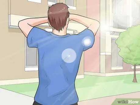 Выгуливать собаку Шаг 10