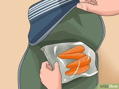 Выгуливать собаку Шаг 11