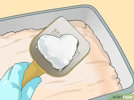 Очистите туалетный лоток Шаг 4