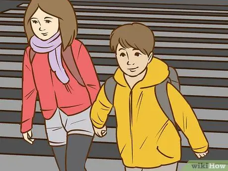 Научите детей основам безопасности на улице при ходьбе Шаг 4