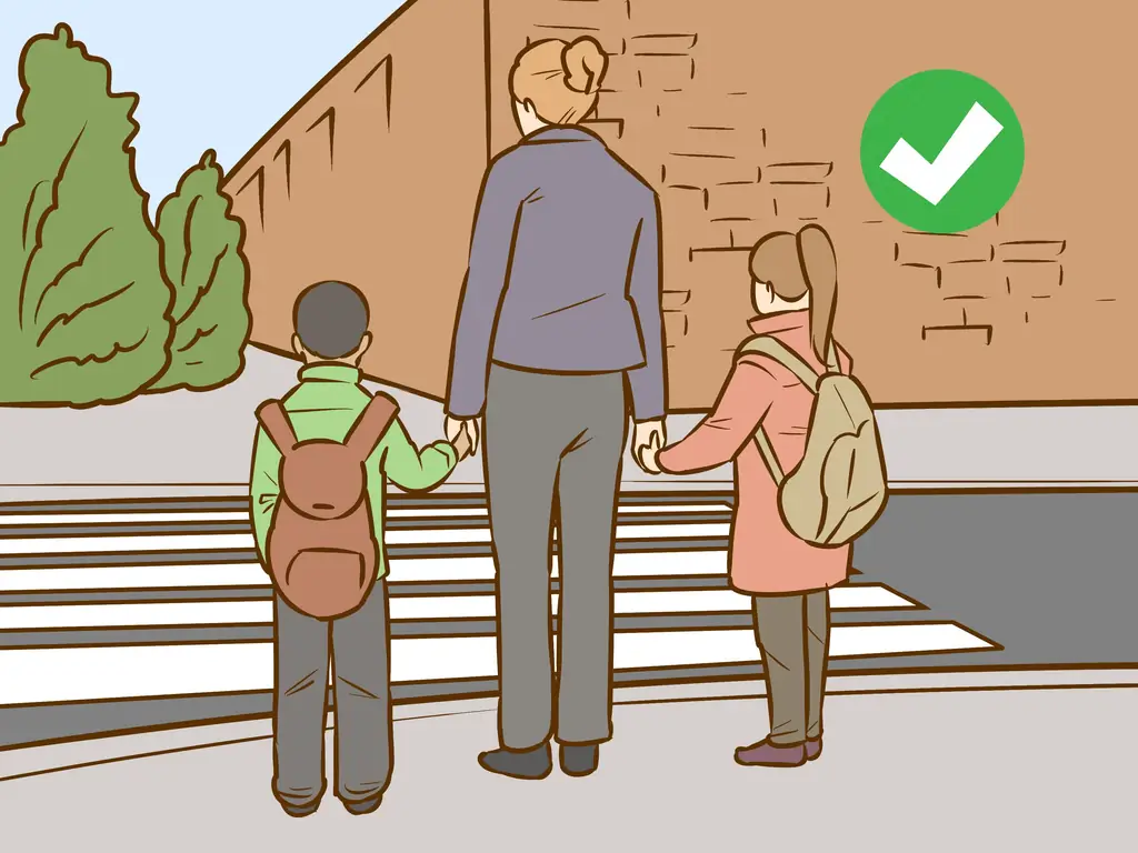 Три способа научить детей основам безопасности на улице при ходьбе