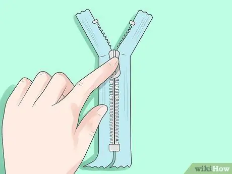 Научите ребенка пользоваться молнией Шаг 1