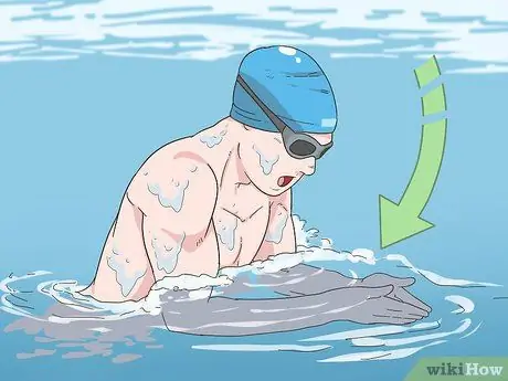 Плавать, чтобы оставаться в форме, шаг 2