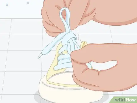 Научите детей завязывать обувь, шаг 12