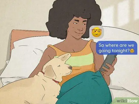 Какие эмодзи будет использовать девушка, если вы ей нравитесь Шаг 5