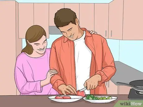 Узнай, серьезно ли девушка относится к тебе Шаг 5