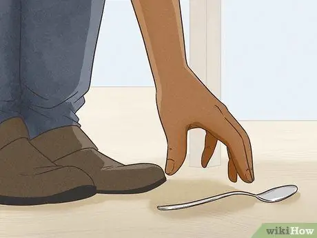 Придерживайтесь хороших манер за столом, шаг 13