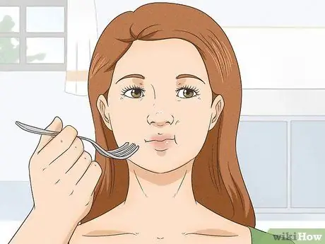 Придерживайтесь хороших манер за столом, шаг 9