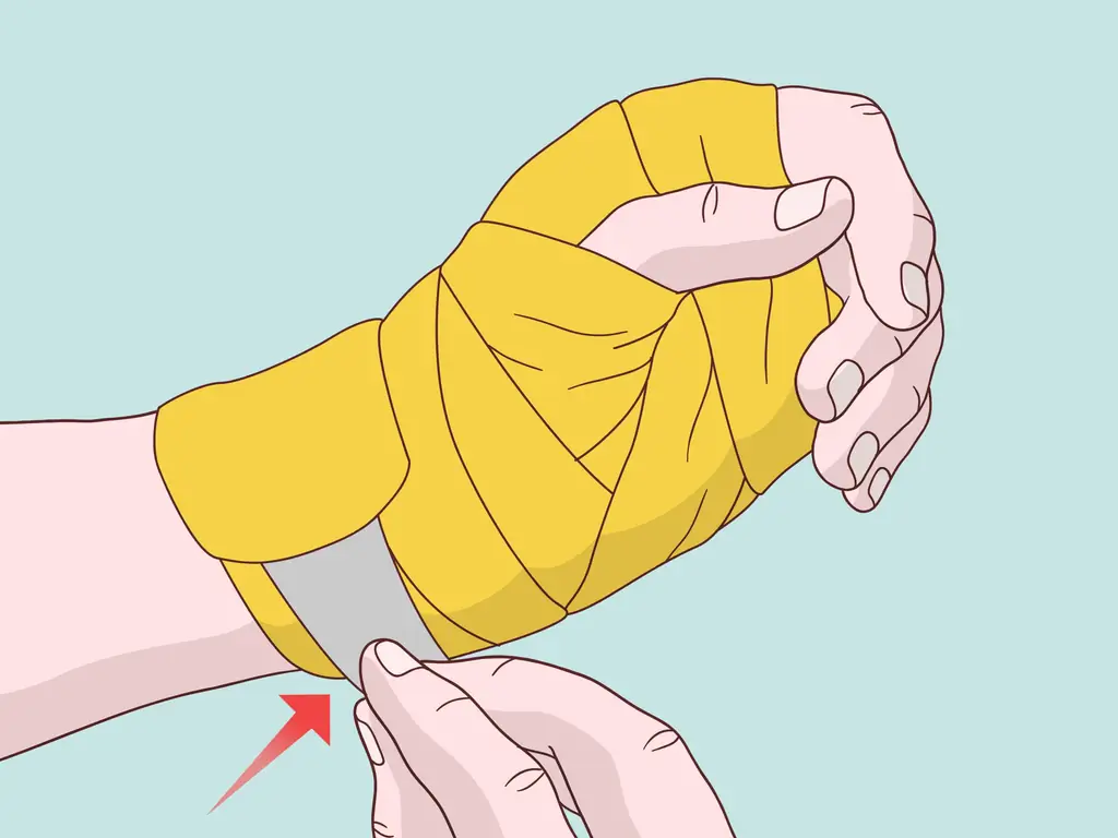 Как носить бинты для рук: 10 шагов (с иллюстрациями)