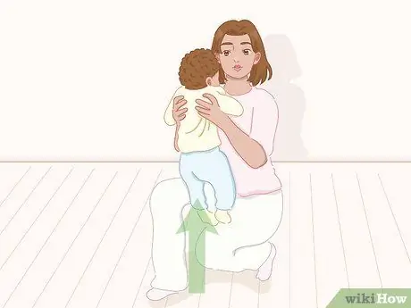 Носите малыша Шаг 3