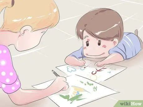 Научите своего малыша сидеть спокойно Шаг 3