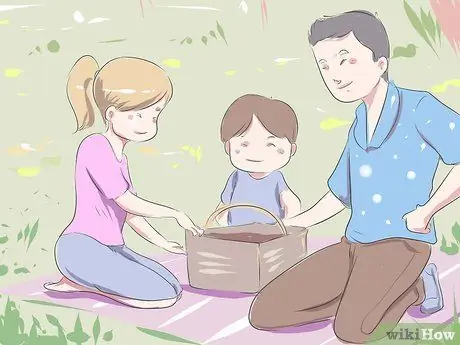 Научите малыша сидеть спокойно Шаг 5