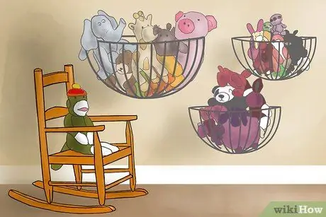 Не позволяйте малышам снимать одежду Шаг 12