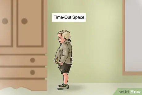 Не позволяйте малышам снимать одежду Шаг 8