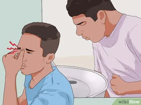 Лечить укус ската Шаг 2