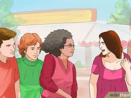 Находиться вместе с новыми сводными братьями и сестрами Шаг 14