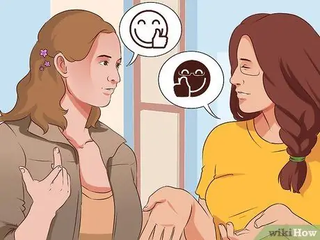 Живите с соседом по комнате в колледже, который полностью противостоит шагу 2