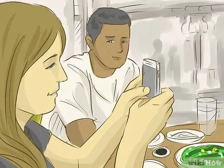 Как узнать, изменяет ли ваша жена Шаг 11