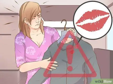 Распознавайте признаки измены мужчин Шаг 10