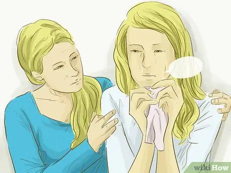 Утешьте свою дочь после разрыва, шаг 1