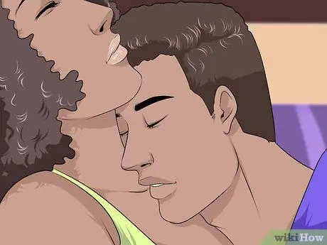 Покажите жене или мужу, что вы их искренне любите Шаг 7