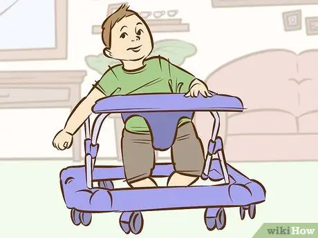 Учим ребенка ползать, шаг 2