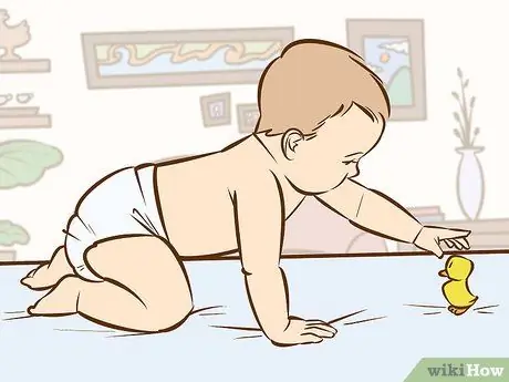 Учим ребенка ползать Шаг 9