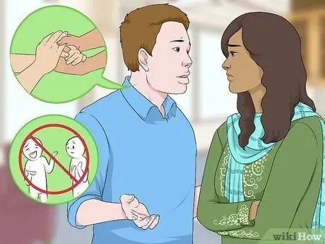 Утешайте девушку, когда она расстроена Шаг 4