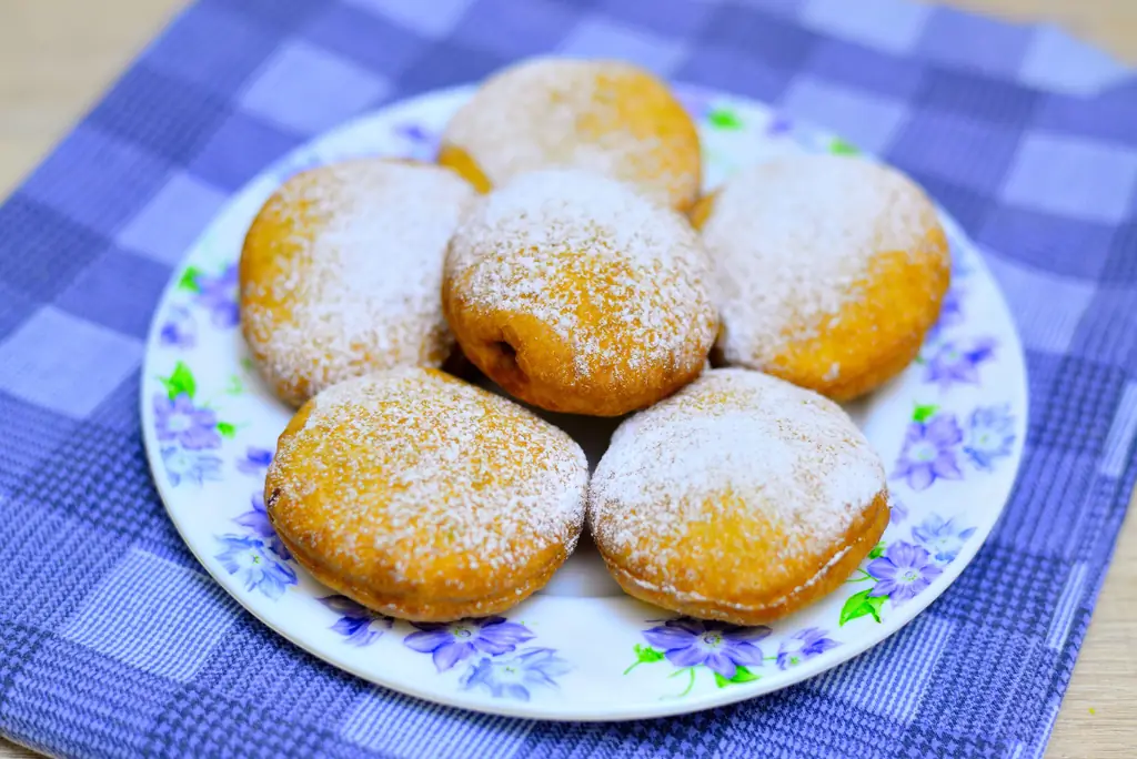 Как приготовить веганские пончики с желе: 12 шагов (с иллюстрациями)