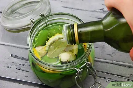 Приготовить маринованные оливки Шаг 6