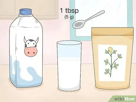 Используйте порошок пажитника, шаг 1