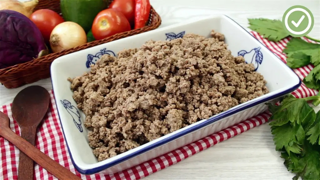 Как подрумянить говяжий фарш: 15 шагов (с иллюстрациями)