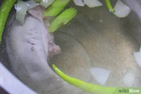 Приготовить говяжий язык, шаг 5