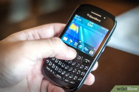 Соблюдайте манеры в ресторане Шаг 1