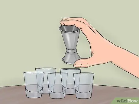 Установите станцию для напитков своими руками на вечеринке Шаг 9