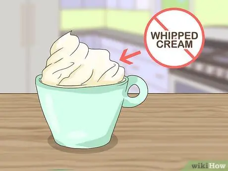 Уменьшите количество калорий в кофейных напитках Шаг 6