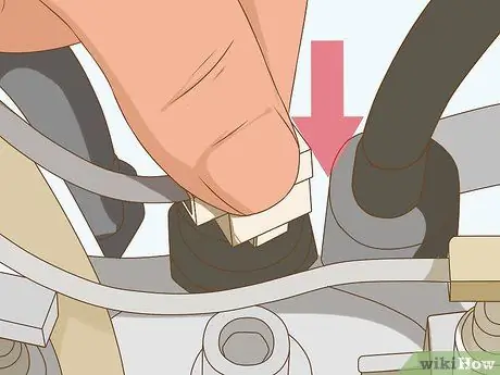 Отремонтируйте термопредохранитель на кофемашине эспрессо Шаг 9