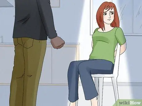 Скрыться от убийцы Шаг 12