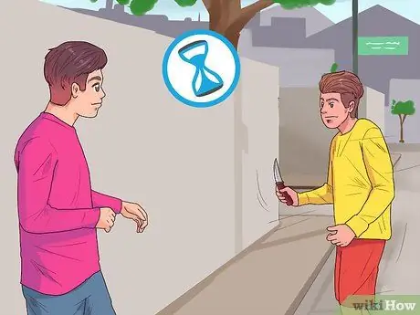 Защита от атаки ножом, шаг 12