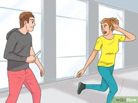 Защита от атаки ножом, шаг 5