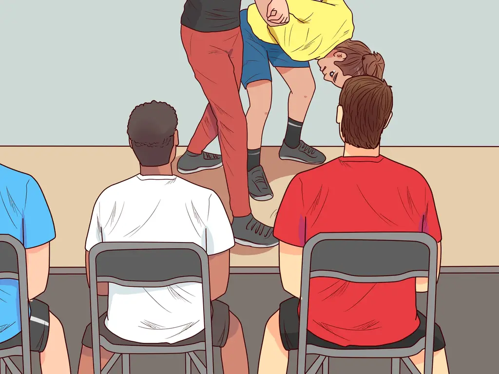 Как защититься от нападения с ножом (с иллюстрациями)