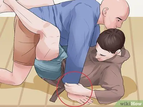 Выполните шаг 7 дросселирования гильотины