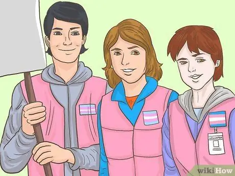 Будьте популярным трансгендером в старшей школе Шаг 7